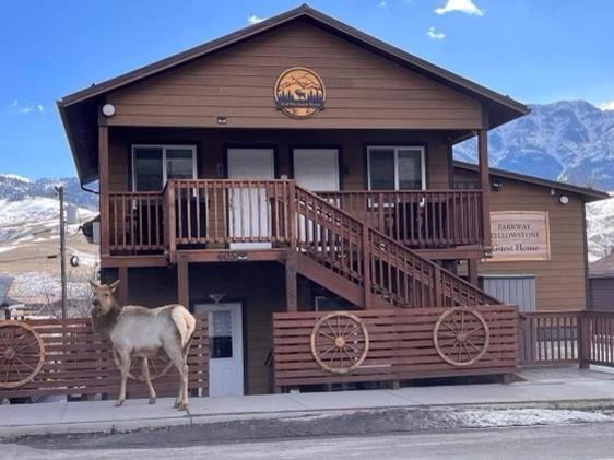 Parkway Yellowstone Guest House Room #1 Gardiner Bagian luar foto