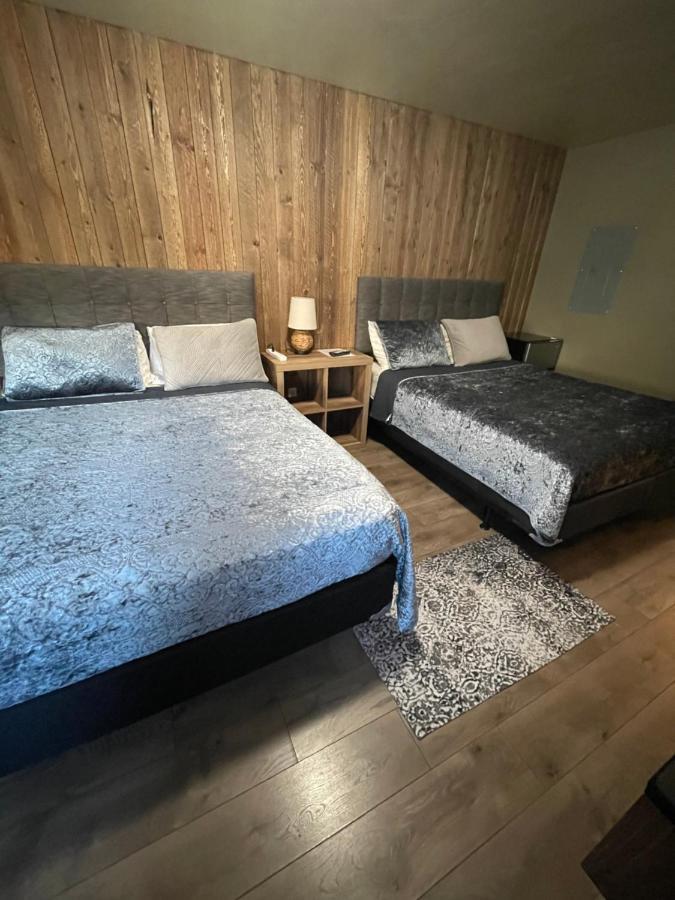 Parkway Yellowstone Guest House Room #1 Gardiner Bagian luar foto