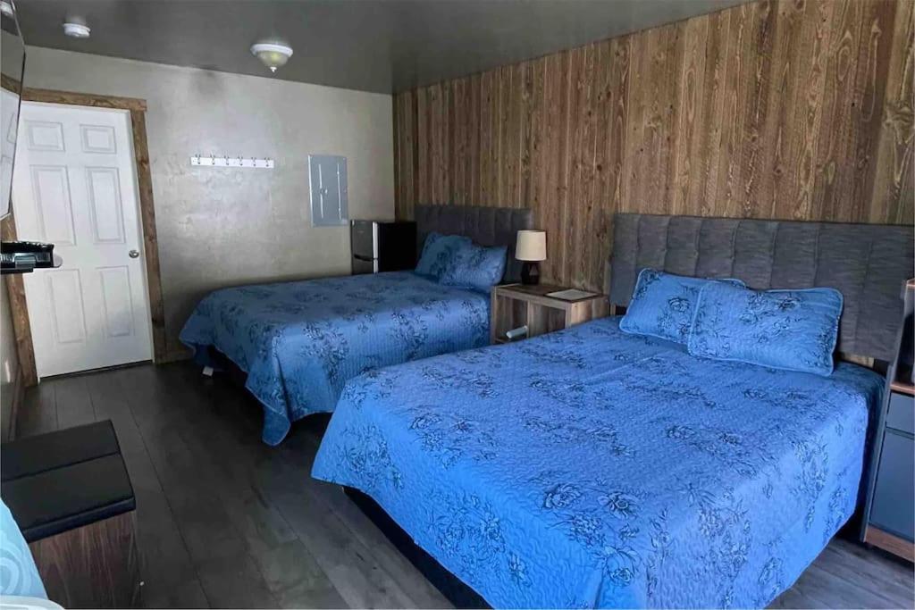 Parkway Yellowstone Guest House Room #1 Gardiner Bagian luar foto